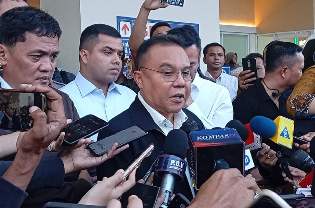 Jenguk Korban Ledakan SMAN 72 Jakarta, Dasco: Kami Sampaikan Keprihatinan Mendalam