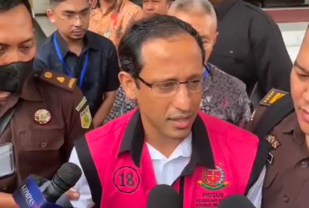 Berkas Dilimpahkan, Nadiem Makarim Salam Hormat ke Guru di Hari Pahlawan