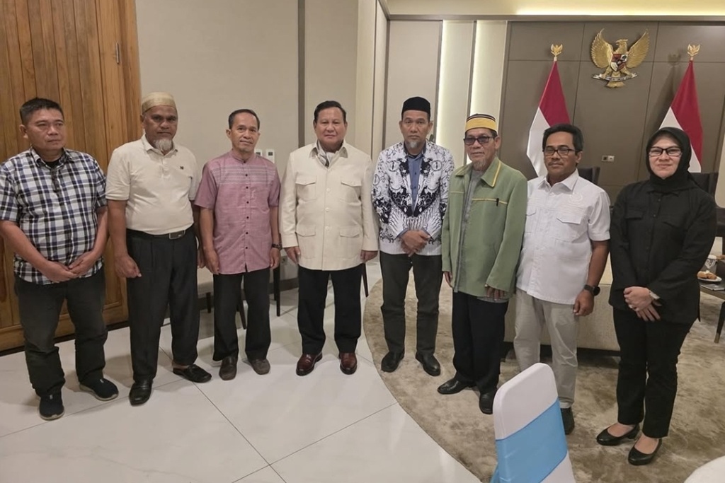 Beri Rehabilitasi, Prabowo Ingin Guru Sejahtera dan Kehidupannya Terjamin