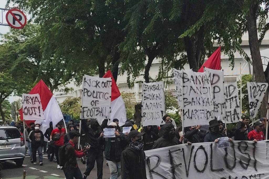 Ultras Garuda Demo di Kantor PSSI, Begini Tuntutannya