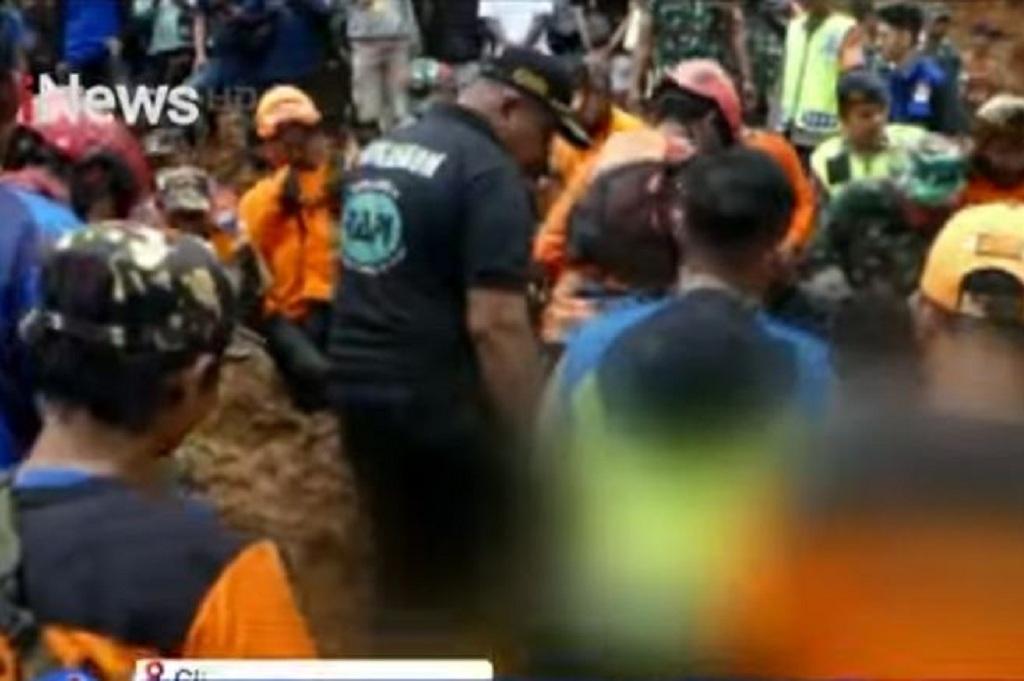 Pencarian 12 Korban Longsor di Majenang Cilacap, BNPB Gelar Modifikasi Cuaca
