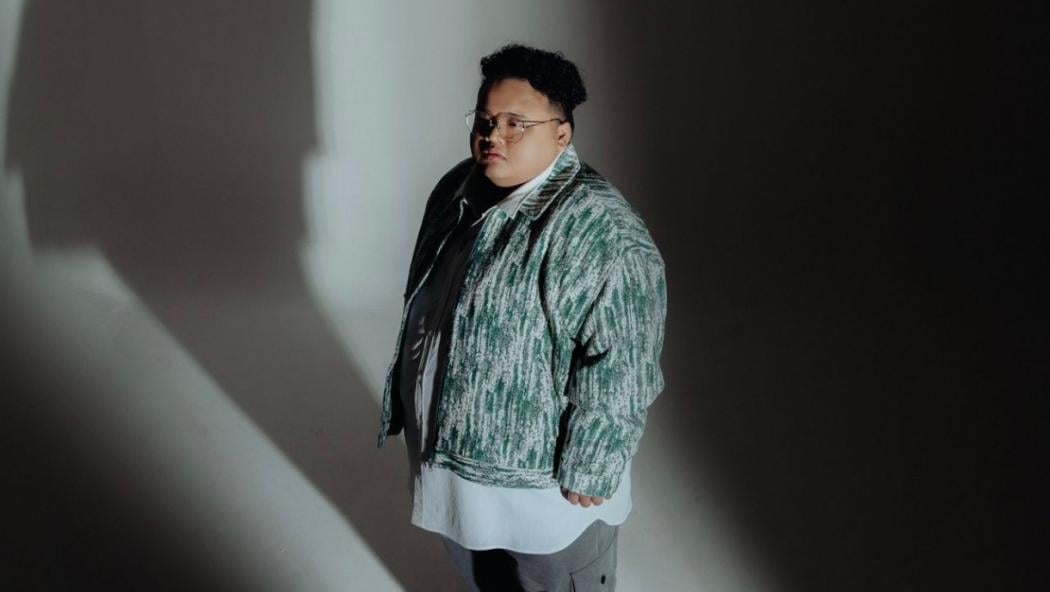 Peter Holly Rilis Single Terbaru Sajak Rindu, Penggemar: Sedih Banget!