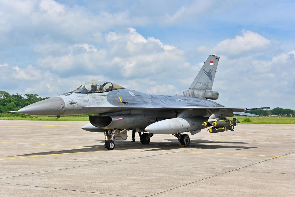 Dahana-TNI AU Uji Coba Operasional Bom BNT 250 untuk Pesawat Tempur