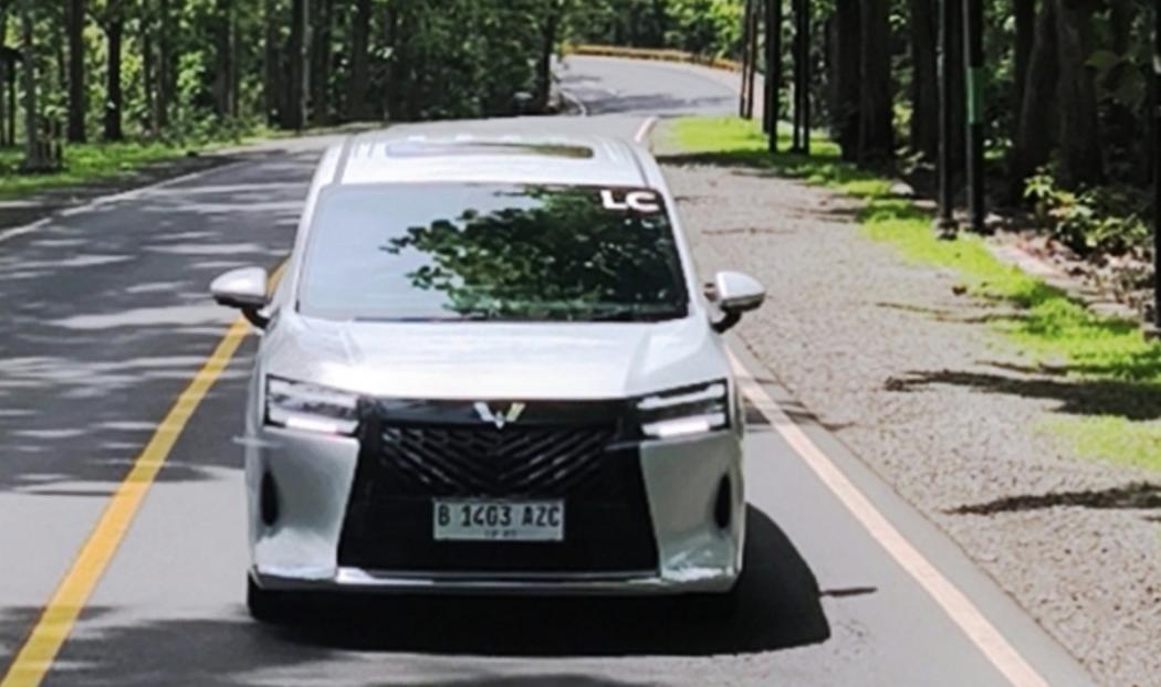 Super Irit! Sekali Isi Bensin Wuling Darion PHEV Bali-Jakarta Tembus 1.216 Kilometer 