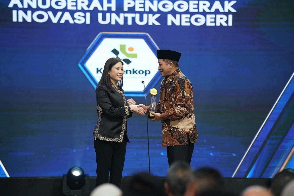 Kementerian Koperasi Raih Anugerah Penggerak Inovasi untuk Negeri, Menkop Ferry: Kita Dedikasikan kepada Bapak Presiden 