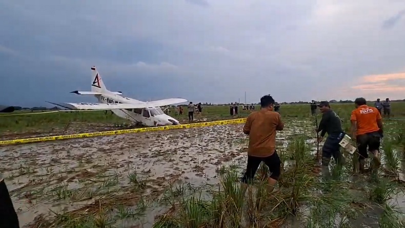 Bangkai Pesawat Jatuh di Karawang Akan Dievakuasi Besok