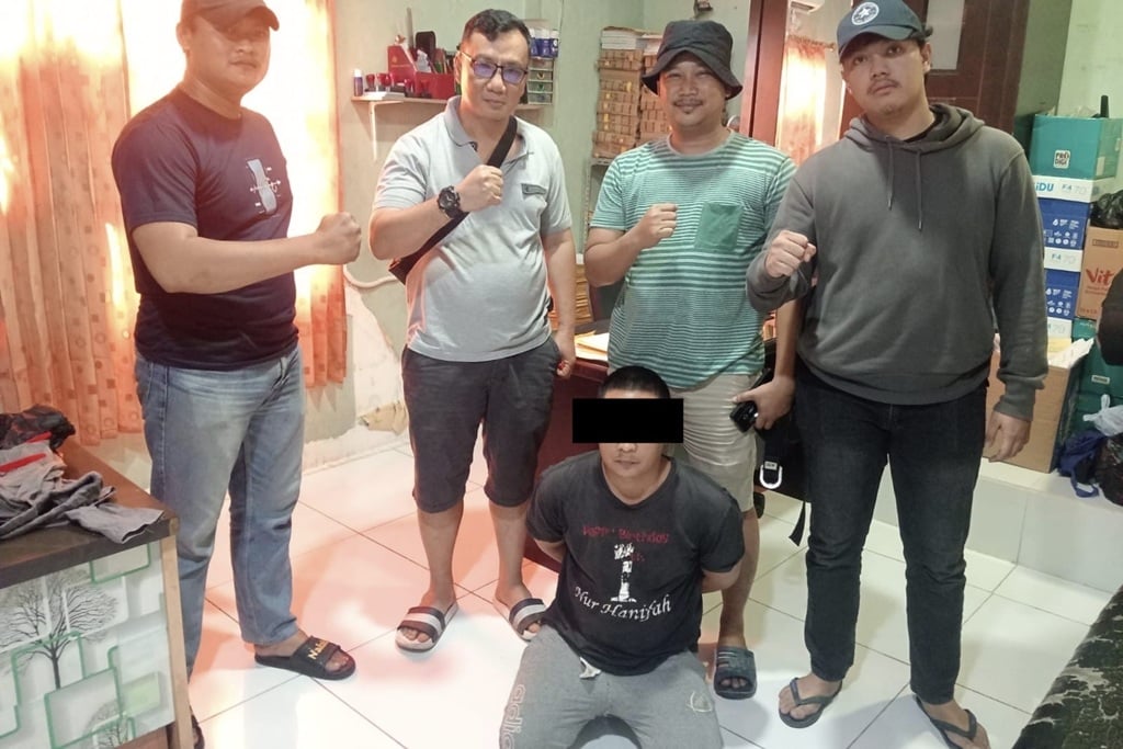 Polisi Tangkap Pelaku Penusukan di Pasar Gaplok Jakpus