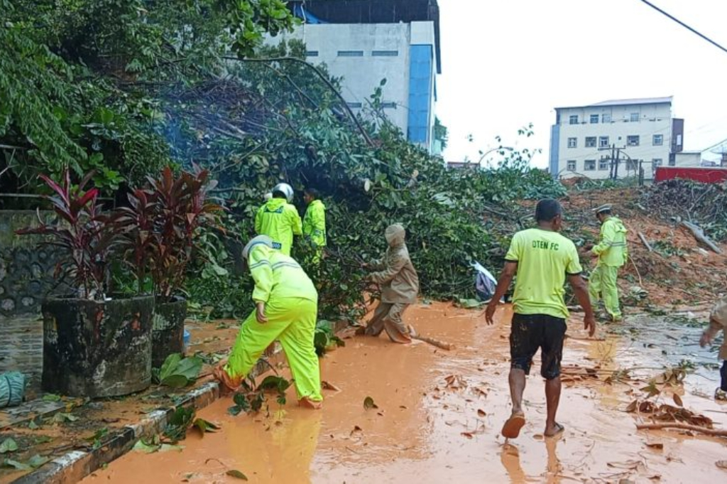 Update Banjir Bandang dan Longsor di Sumut, 5 Orang Hilang