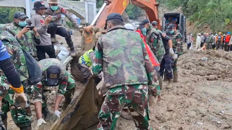 Jumlah Korban Tewas Bencana Sumatra Bertambah jadi 1.068 Orang, 190 Hilang