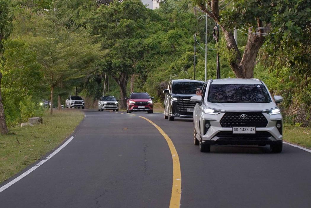 Toyota Ungkap Seluruh Line-Up Hybrid Sudah Disesuaikan Kontur Jalan di Indonesia