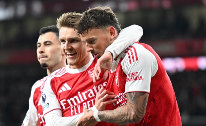 Hasil Lengkap Liga Inggris: Chelsea Tumbang, Liverpool Imbang dan Arsenal Perkasa di Puncak Klasemen