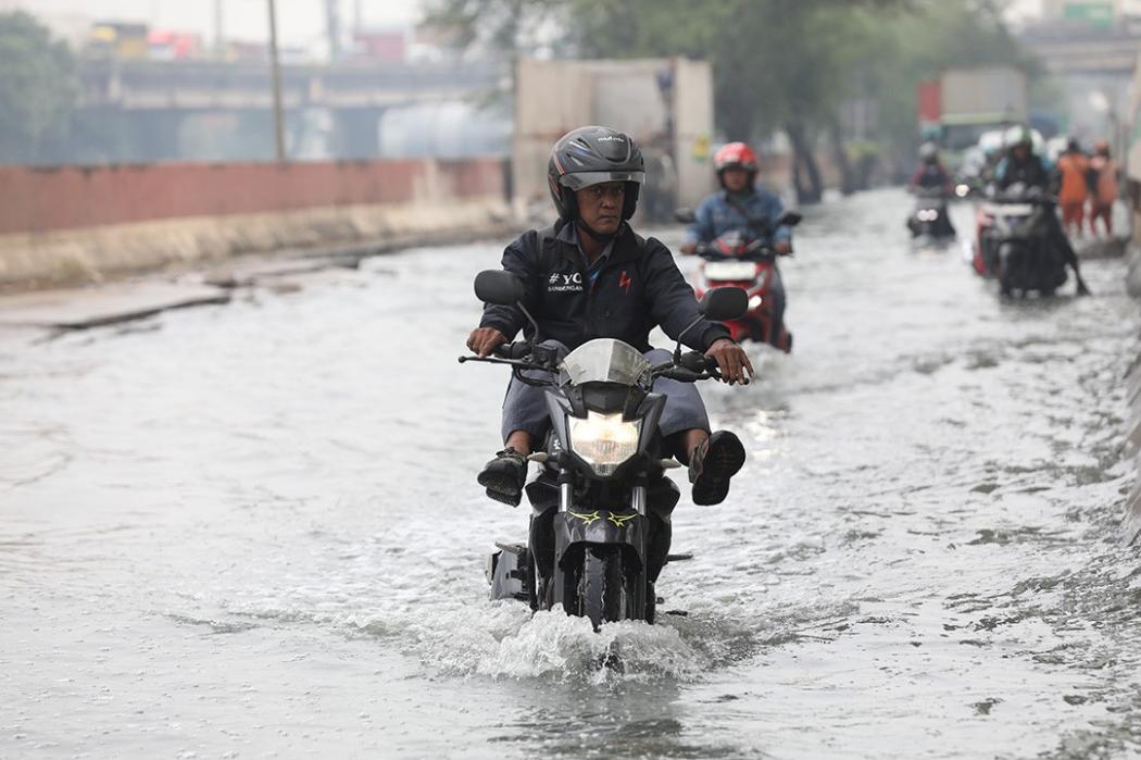 Waspada! BMKG Prediksi Banjir Rob selama Libur Lebaran hingga 27 Maret 2026
