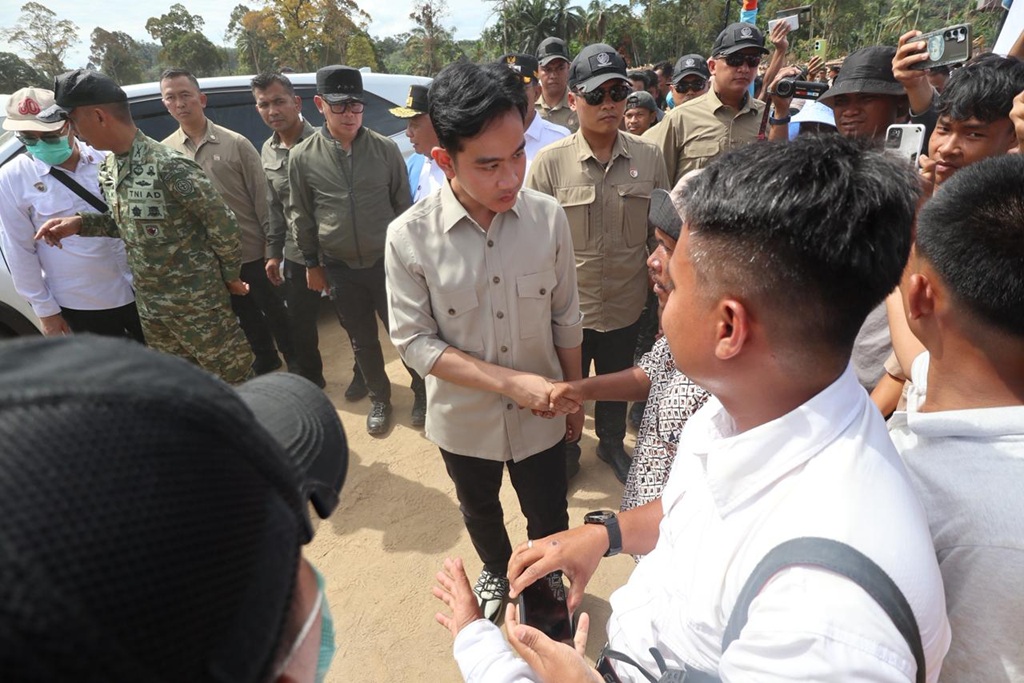 Gibran ke Pengungsi Banjir Sumatera: Kalian Tidak Sendiri!