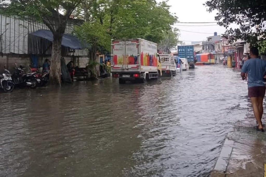 Jakut dan Kepulauan Seribu Diterjang Banjir Rob, 23 RT Tergenang Air Laut