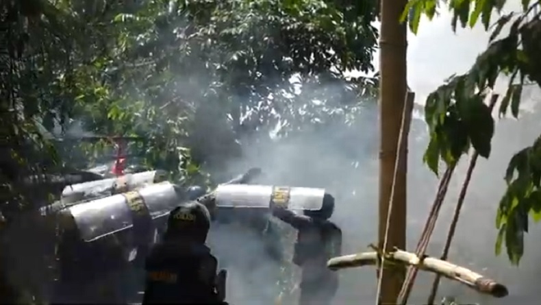 Eksekusi Rumah Adat Tongkonan di Tana Toraja Ricuh, Belasan Orang Luka