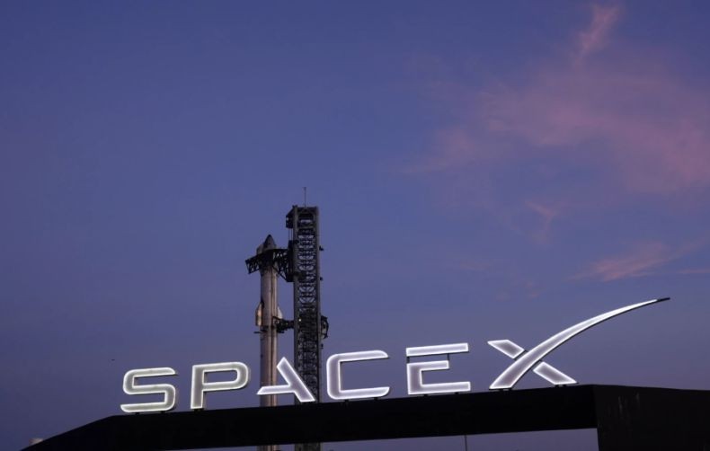  Perusahaan Elon Musk SpaceX Masuk Klub Raksasa Militer Dunia: Era Baru Perang Antariksa?