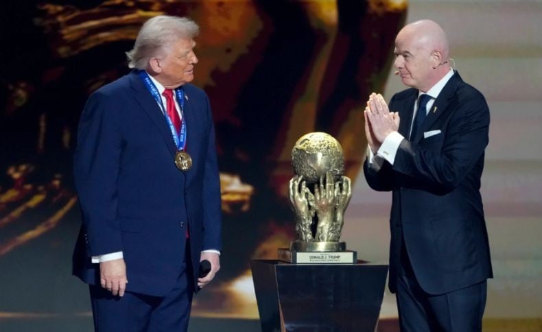 Beri Hadiah Perdamaian FIFA untuk Trump, Gianni Infantino Banjir Kecaman