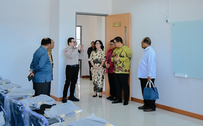 Freeport Serahkan Gedung Sains dan Kemitraan UNCEN, Perkuat Riset di Papua