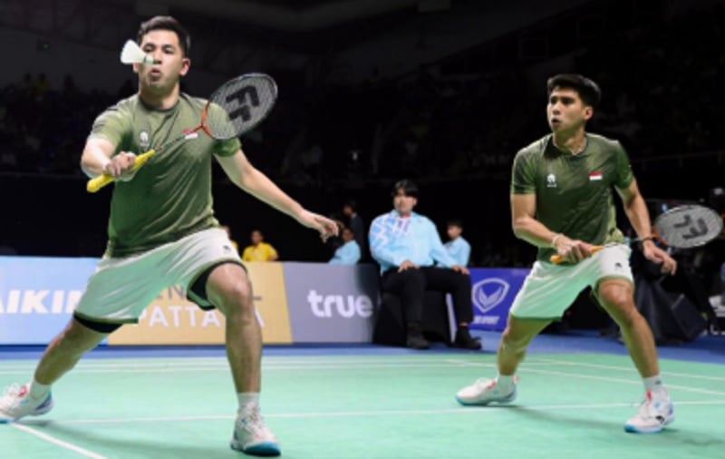 Hasil Bulu Tangkis SEA Games 2025: Sabar/Reza Hancurkan Wesley/Junsuke, Indonesia 1-1 Singapura 