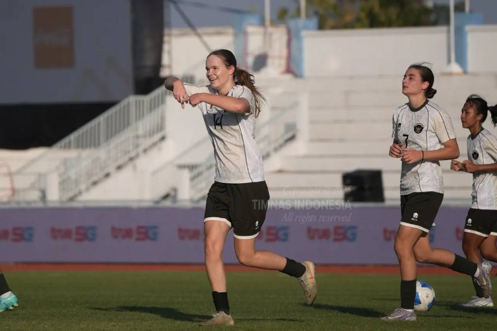 Ada Sosok Ayah di Balik Gol Isa Warps yang Bikin Timnas Putri Indonesia Balik Hajar Singapura