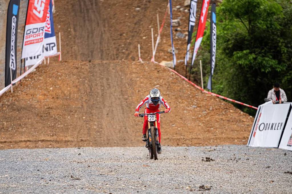 Indonesia Raih Medali Pertama dari Cabor Sepeda Gunung Atas Nama Rendy Varera Sanjaya 