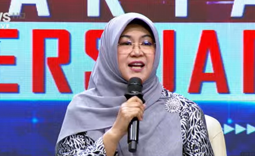  Dr Tifa Sebut Ijazah Jokowi Baru Ditunjukkan jelang Tengah Malam: Kondisi Tak Ideal