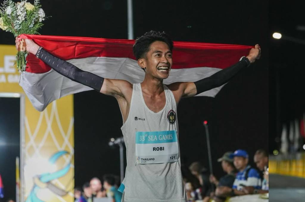 Robi Syianturi Lelang Jersey Emas SEA Games 2025, Aksi Nyata Bantu Korban Bencana Sumatra