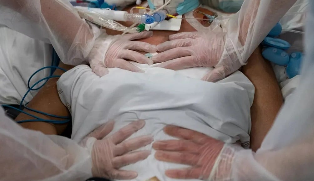 Gempar! Dokter Ini Dipenjara Seumur Hidup karena Sengaja Meracuni 30 Pasien