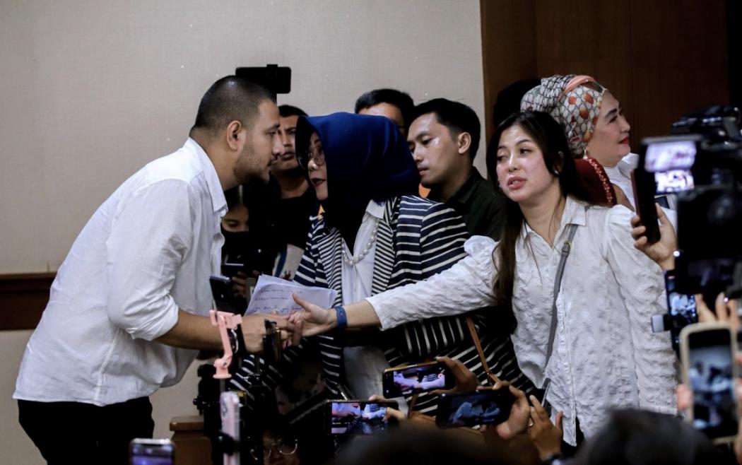 Ammar Zoni Minta Hakim Beri Izin Dokter Kamelia Jenguk ke Lapas Cipinang: Cuma Dia Saya Punya