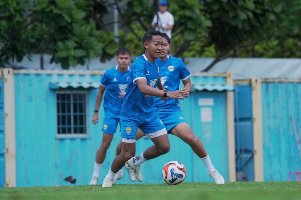 Beckham Putra Gaungkan Kebangkitan Persib, Bidik Bhayangkara FC di GBLA