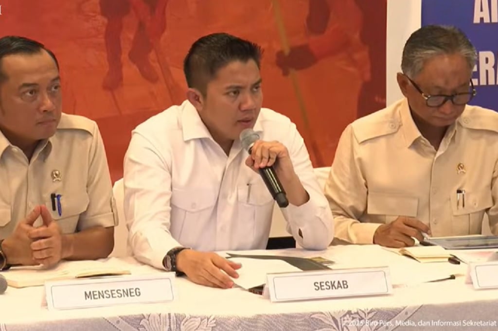 Pemerintah Dinilai Lambat Tangani Bencana Sumatra, Teddy: Hari Pertama Bekerja Tanpa Kamera