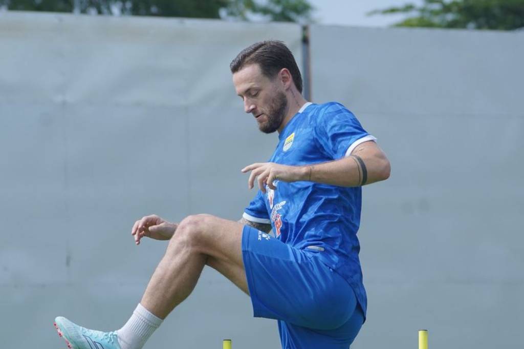 Marc Klok Comeback, Persib Full Power jelang Lawan PSM Makassar