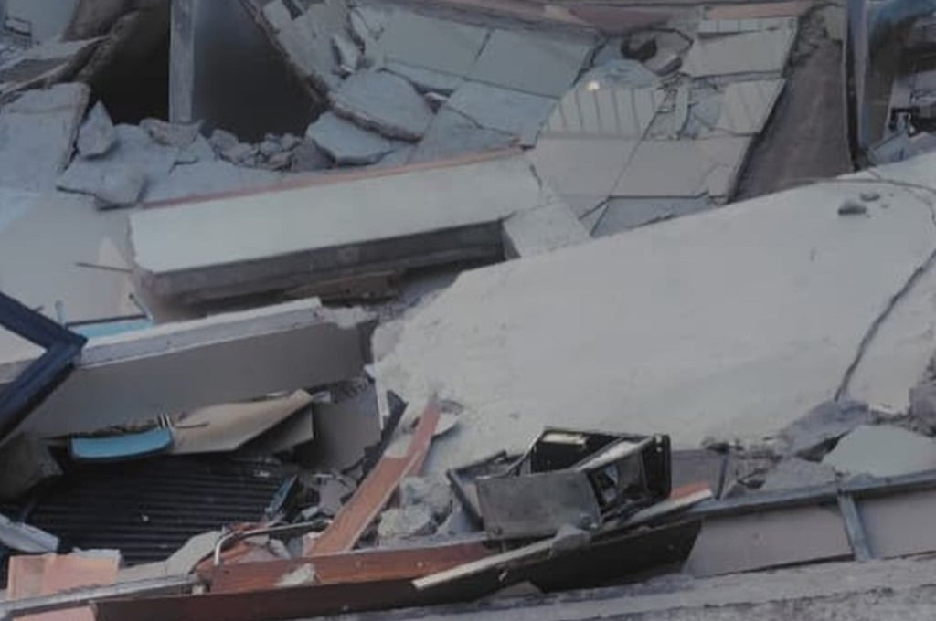 Geger! Bangunan Lahan Parkir 2 Lantai di Jakut Tiba-Tiba Roboh