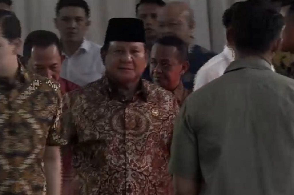 Presiden Prabowo Bareng Didit Kunjungi Rumah Kapolri di Hari Natal