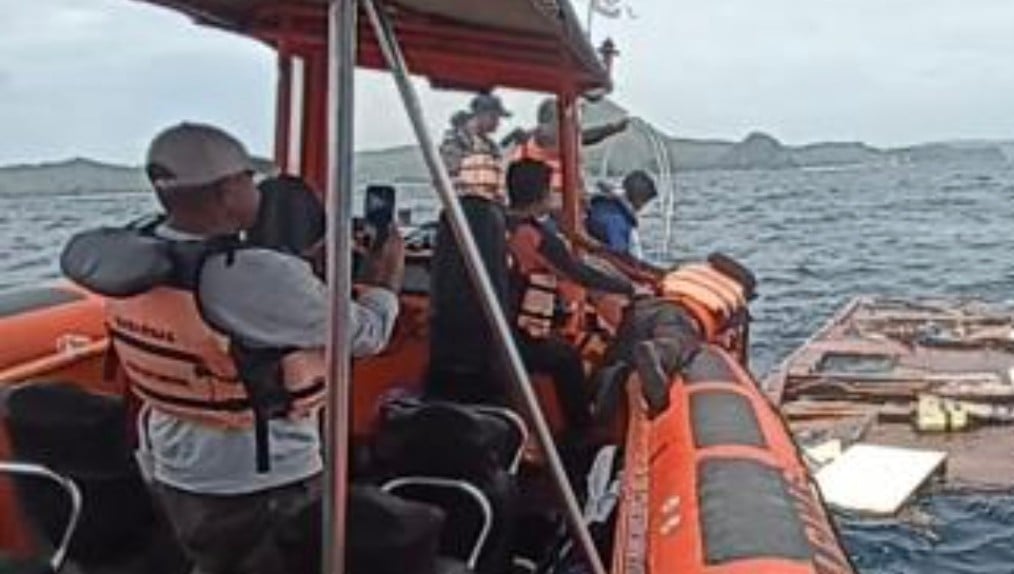 Kapal Wisata Bawa 6 Turis Spanyol Tenggelam di Labuan Bajo, Satu Keluarga Hilang