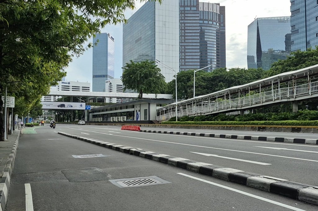 Viral Lapak Jualan di Trotoar Sudirman, Pramono: Tidak Saya Izinkan!
