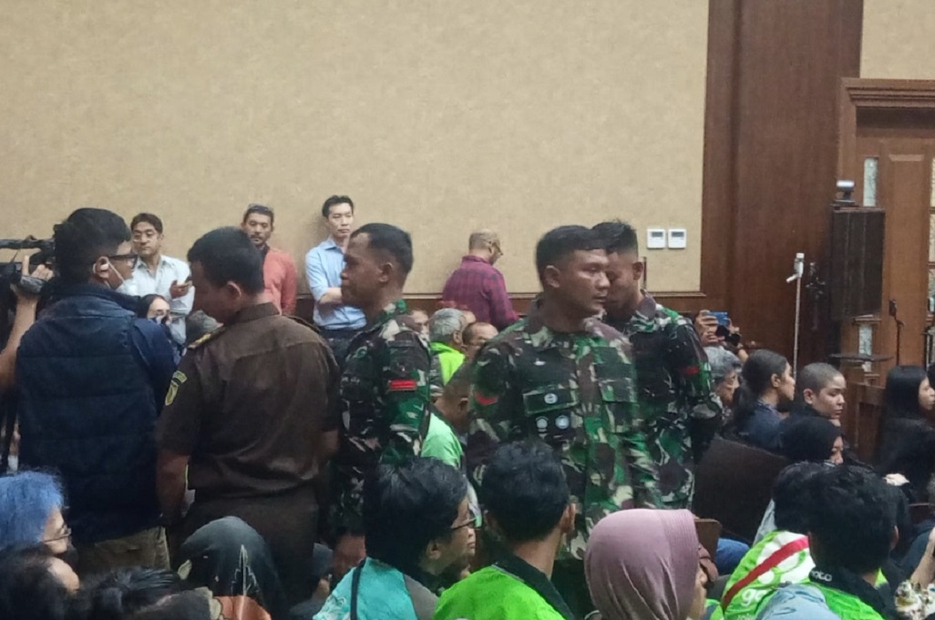3 Prajurit TNI Amankan Sidang Nadiem Makarim, Ini Penjelasan Kejagung