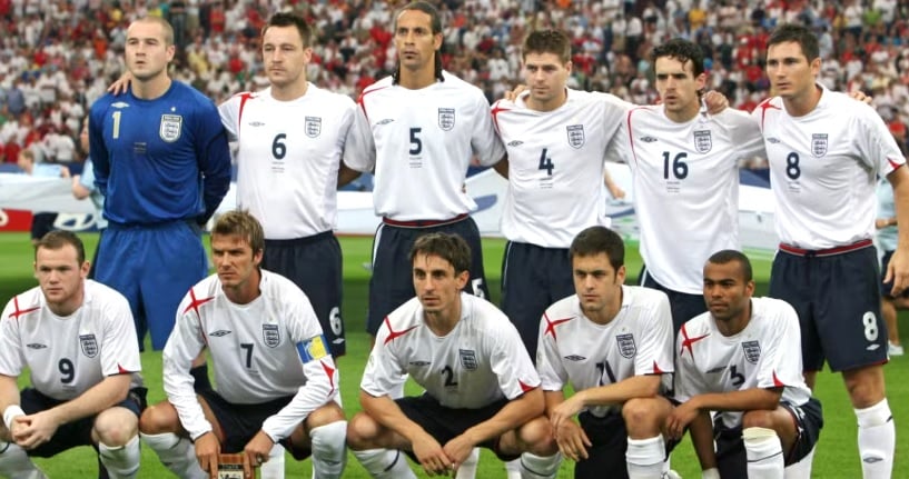 Steven Gerrard Ungkap Rivalitas Beracun, Biang Gagalnya Generasi Emas Timnas Inggris