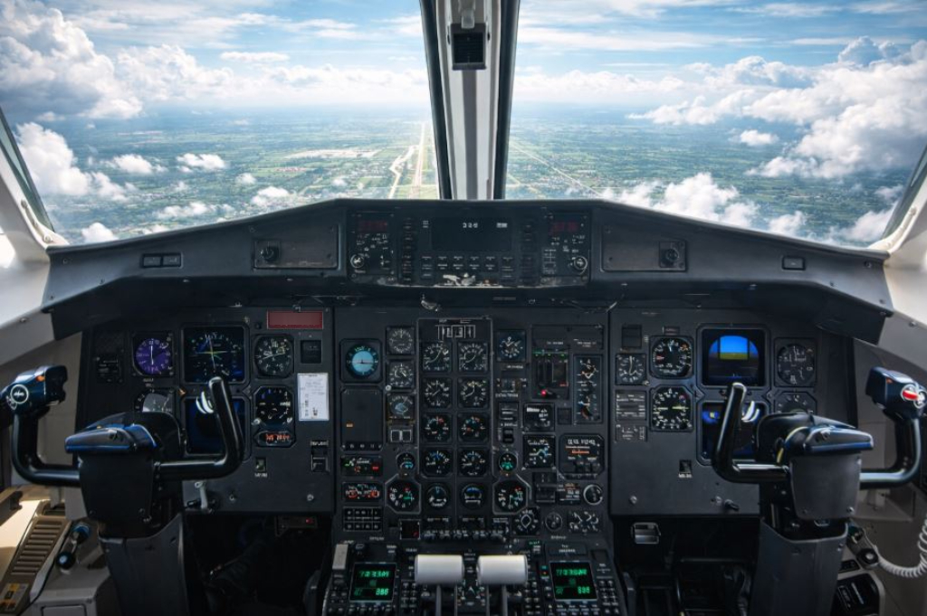 Identitas 11 Kru dan Penumpang Pesawat ATR 400 Hilang Kontak di Maros Sulsel