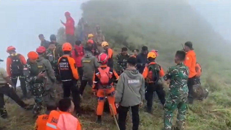 2 Jenazah Pesawat ATR 42-500 Ditemukan, Tim DVI Polri Segera Identifikasi Korban