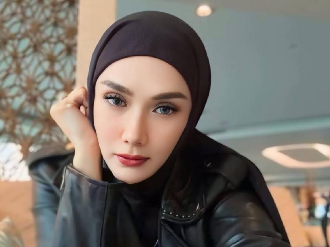 Viral Mulan Jameela Mendadak Minta Maaf, Ada Apa?