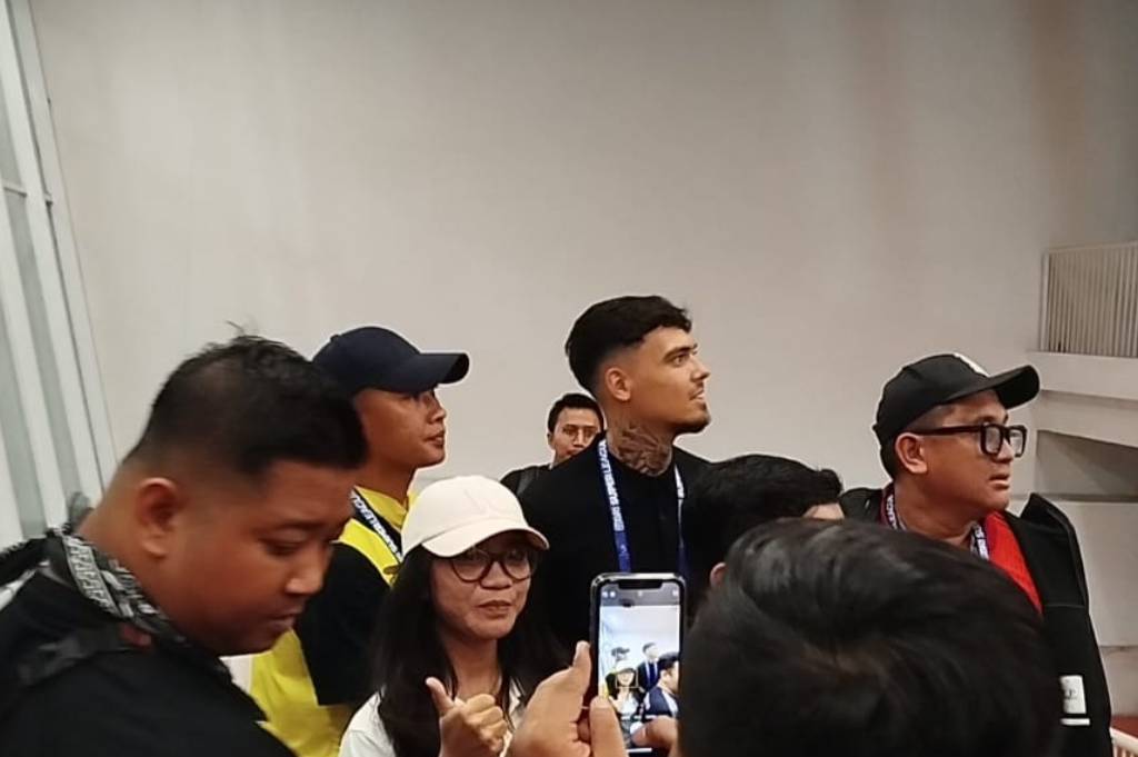 Efek Shayne Pattynama Mulai Terasa, The Jakmania Sambut Hangat Rekrutan Baru Persija