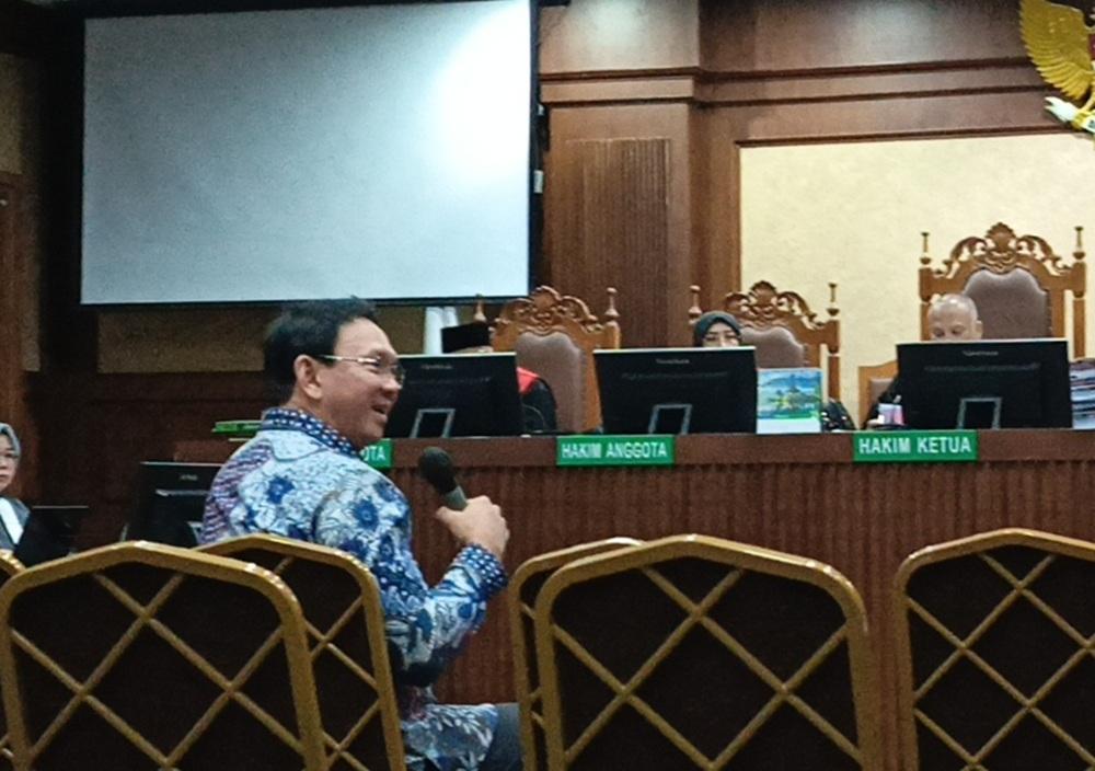 Ahok Tantang Jaksa Periksa Presiden di Sidang Korupsi Tata Kelola Minyak Mentah