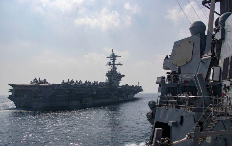 Trump Sebut Kekuatan Militer AS Dikerahkan ke Iran Lebih Besar daripada Venezuela