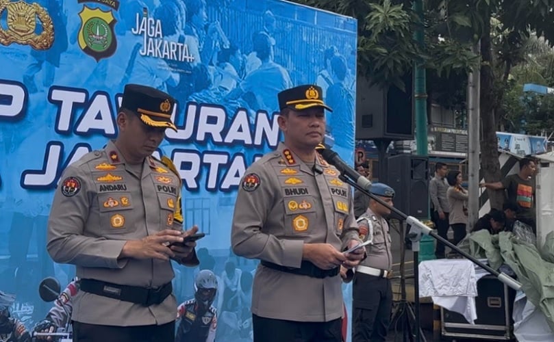 Polda Metro Minta Maaf usai Bhabinkamtibmas Tuding Penjual Es Kue Jadul Berbahan Spons