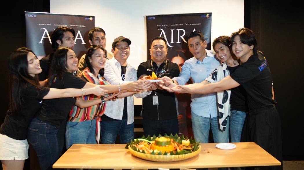 Keseruan Nobar Episode Perdana Sinetron AIRA, Lengkap dengan Syukuran!