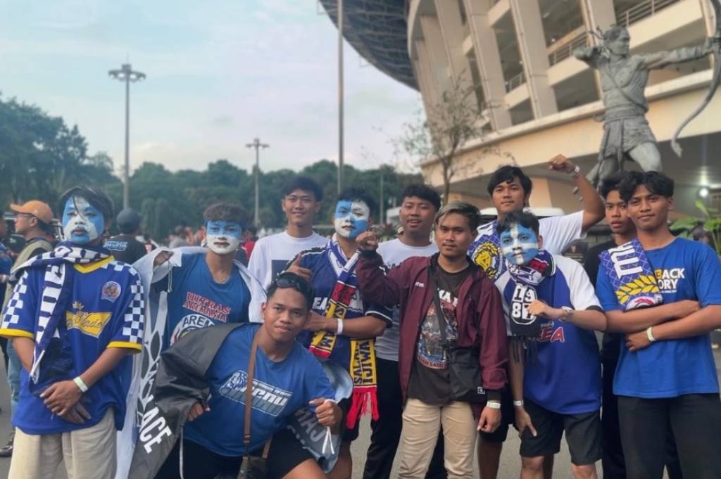 Aremania Serbu SUGBK, Suasana Persija vs Arema FC Jadi Sorotan Super League