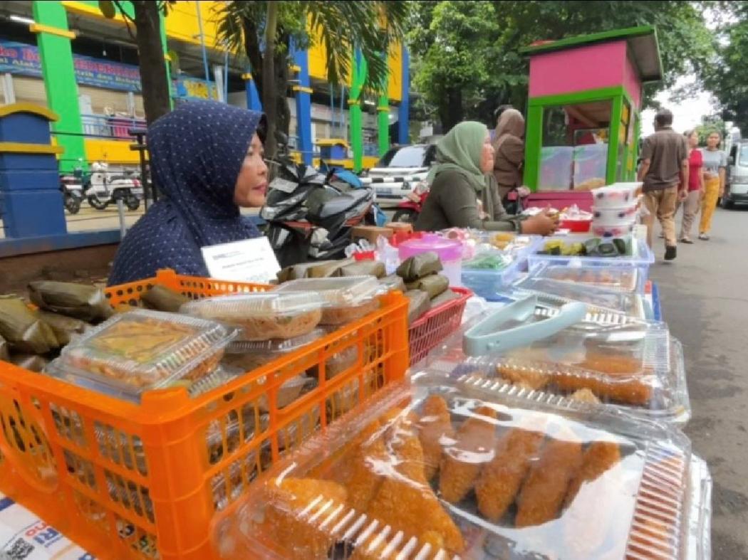 Berburu Takjil di Pasar Santa Jaksel, Hidden Gem Banget!