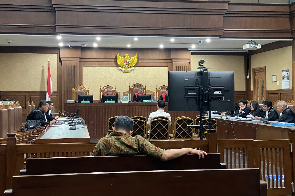 Advokat Junaedi Saibih Menangis di Sidang Kasus CPO: Saya Bukan Kriminal