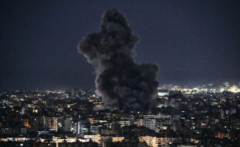 Israel Bombardir Kantor Presiden Iran